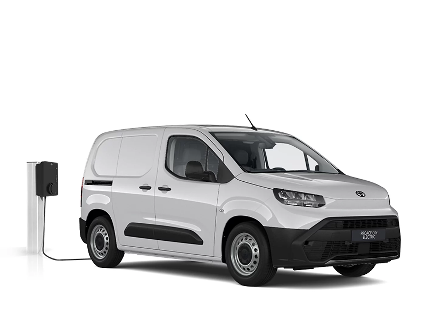 Toyota Proace City Verso Teamplayer in schwarzer Lackierung steht vor neutralem Hintergrund.