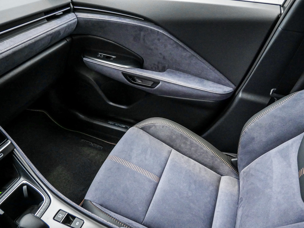 Fahrzeugansicht LEXUS LBX Cool - Bild 20