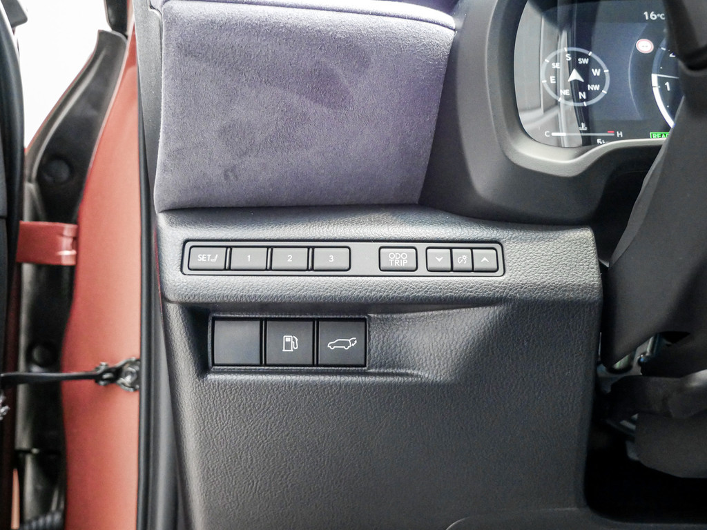 Fahrzeugansicht LEXUS LBX Cool - Bild 27