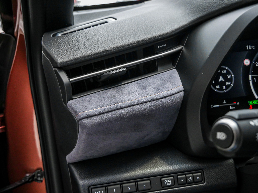 Fahrzeugansicht LEXUS LBX Cool - Bild 28