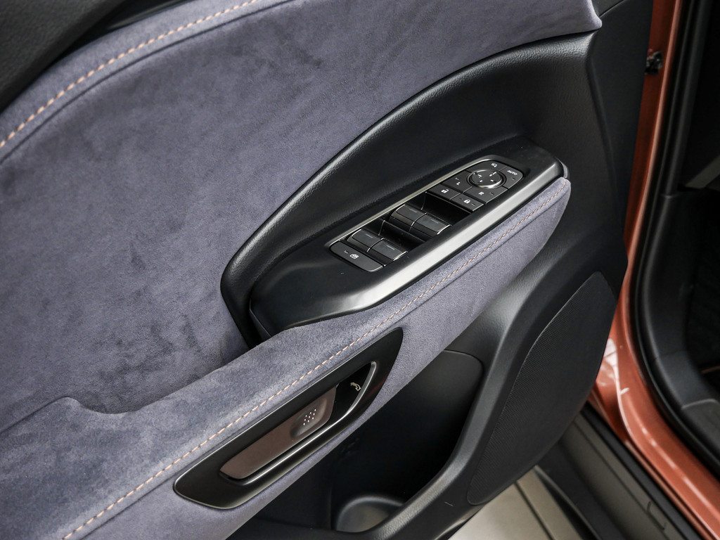 Fahrzeugansicht LEXUS LBX Cool - Bild 32