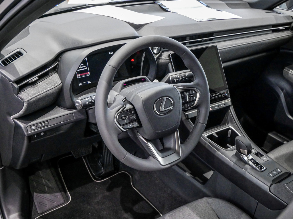 Fahrzeugansicht LEXUS LBX Base FWD - Bild 27