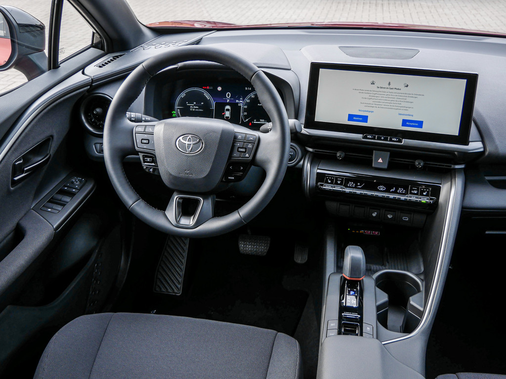 Fahrzeugansicht TOYOTA C-HR 2.0 Plug-In Hybrid Teamplayer - Bild 11