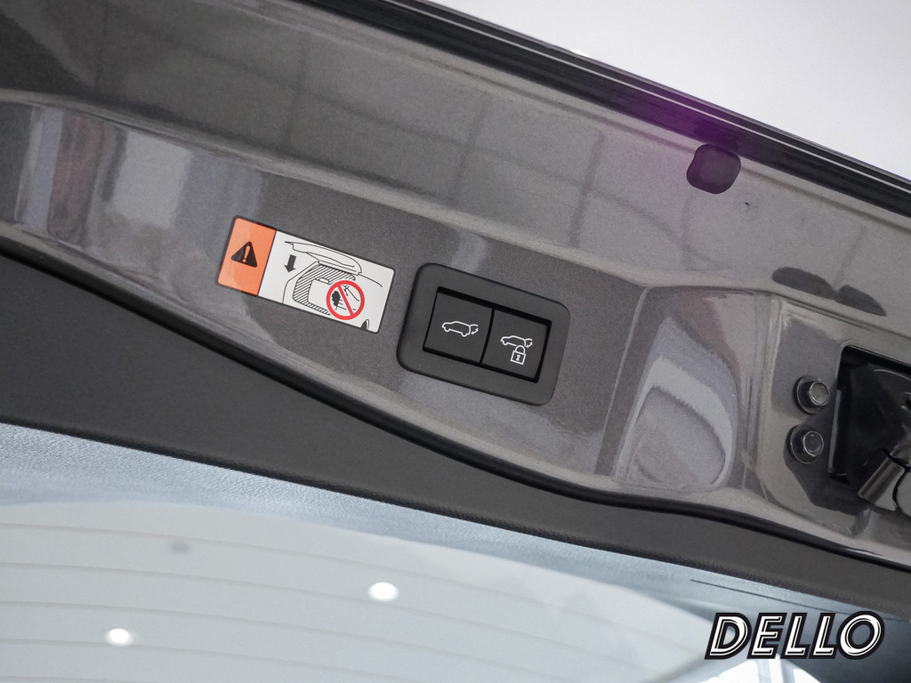 Fahrzeugansicht TOYOTA C-HR Plug-In Hybrid Teamplayer - Bild 7