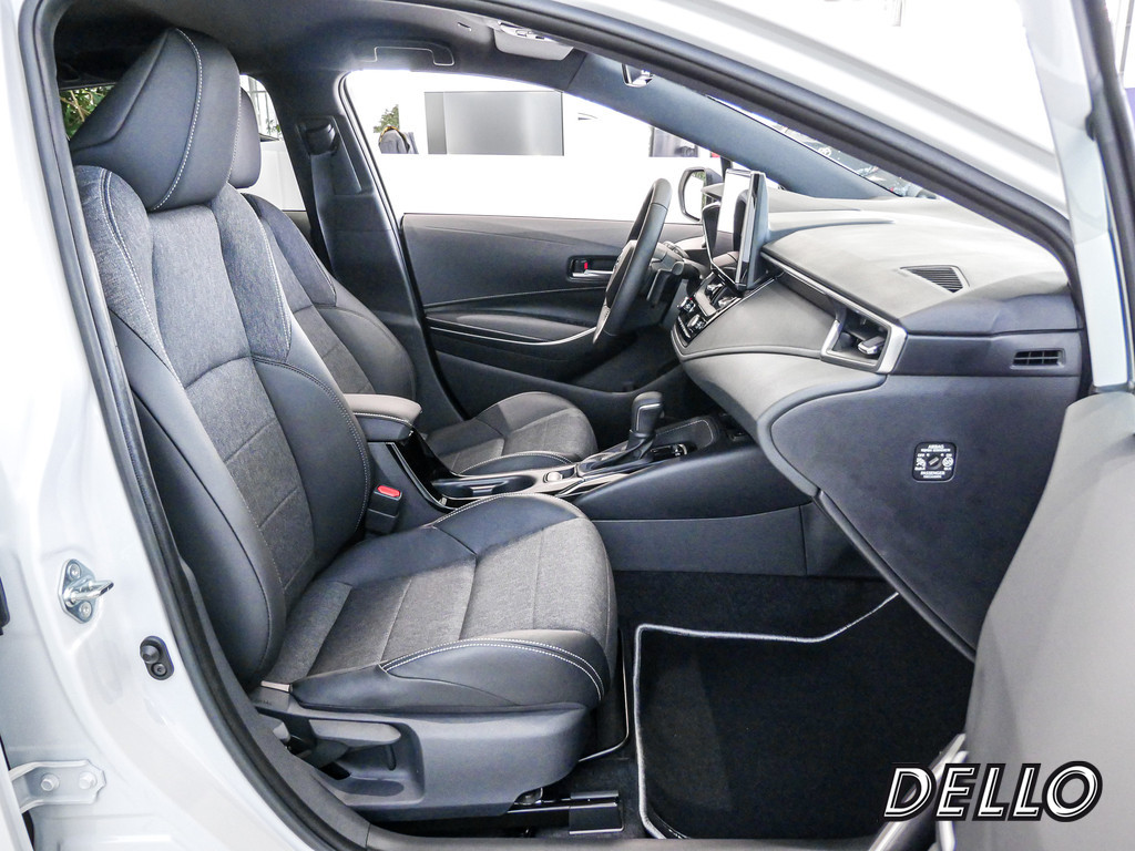 Fahrzeugansicht TOYOTA Corolla TS 2.0 Hybrid Teamplayer inkl. WKR - Bild 3