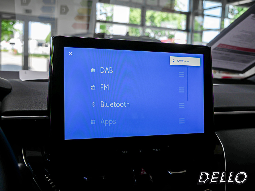 Fahrzeugansicht TOYOTA Corolla TS 2.0 Hybrid Teamplayer - Bild 11