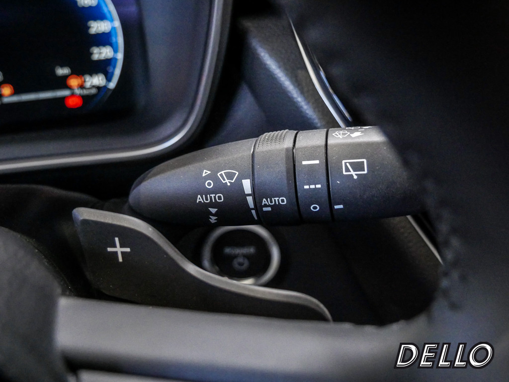 Fahrzeugansicht TOYOTA Corolla TS 2.0 Hybrid Teamplayer - Bild 24