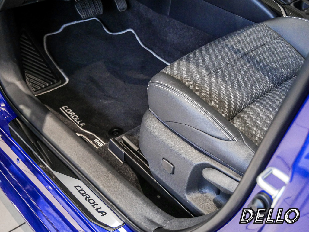 Fahrzeugansicht TOYOTA Corolla TS 2.0 Hybrid Teamplayer - Bild 31