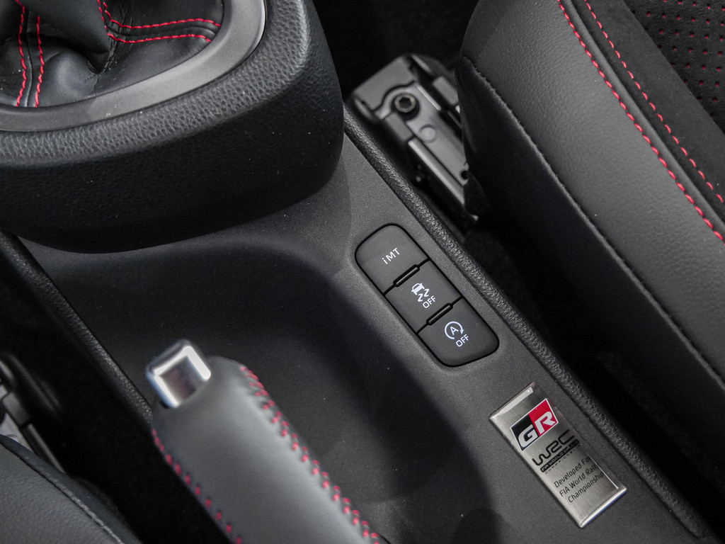 Fahrzeugansicht TOYOTA Yaris 1.6 GR Performance - Bild 15