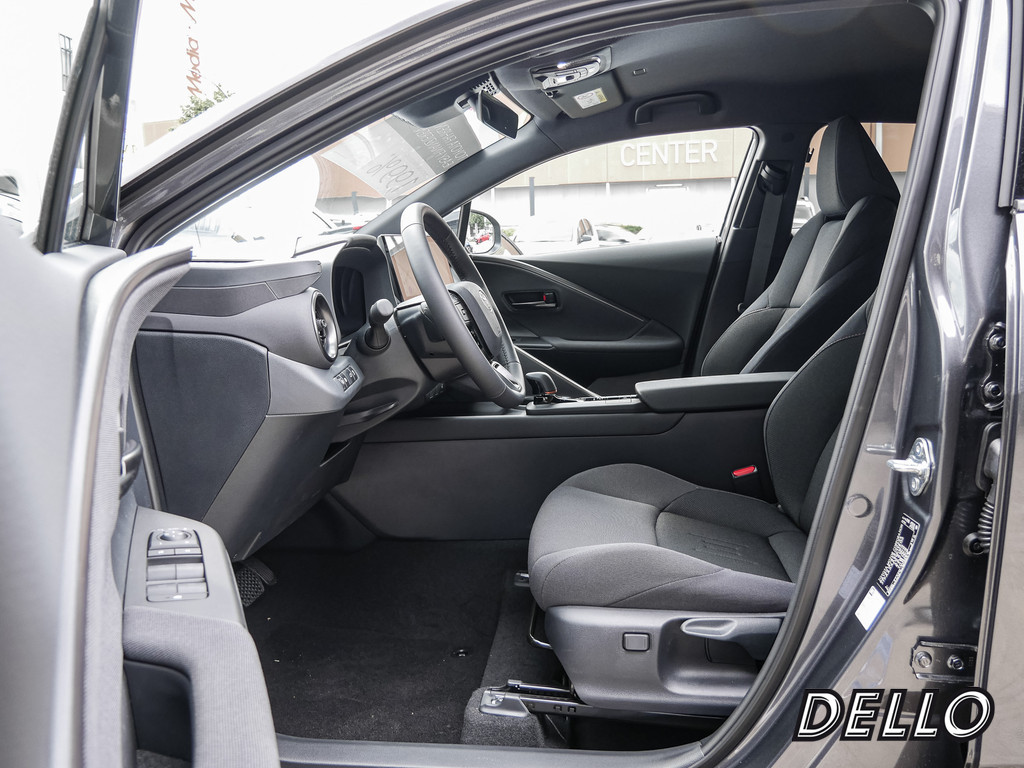 Fahrzeugansicht TOYOTA C-HR 1.8 Hybrid Team D - Bild 3