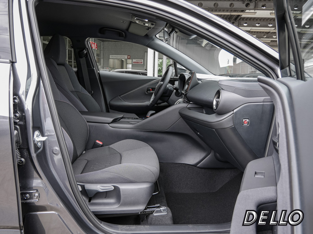 Fahrzeugansicht TOYOTA C-HR 1.8 Hybrid Team D - Bild 4