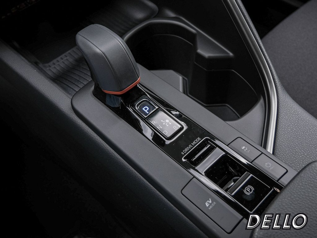 Fahrzeugansicht TOYOTA C-HR 1.8 Hybrid Team D - Bild 20