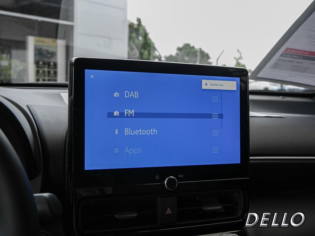 Fahrzeugansicht TOYOTA Yaris Cross Hybrid Teamplayer - Bild 14