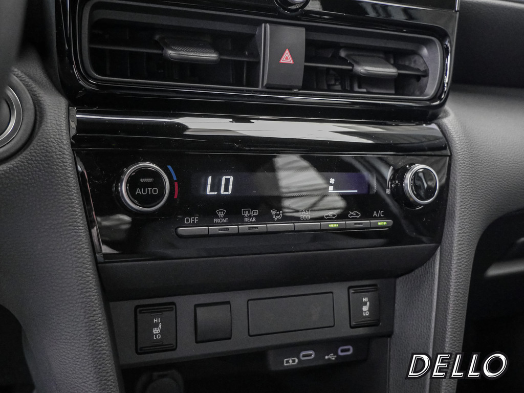 Fahrzeugansicht TOYOTA Yaris Cross Hybrid Teamplayer - Bild 16