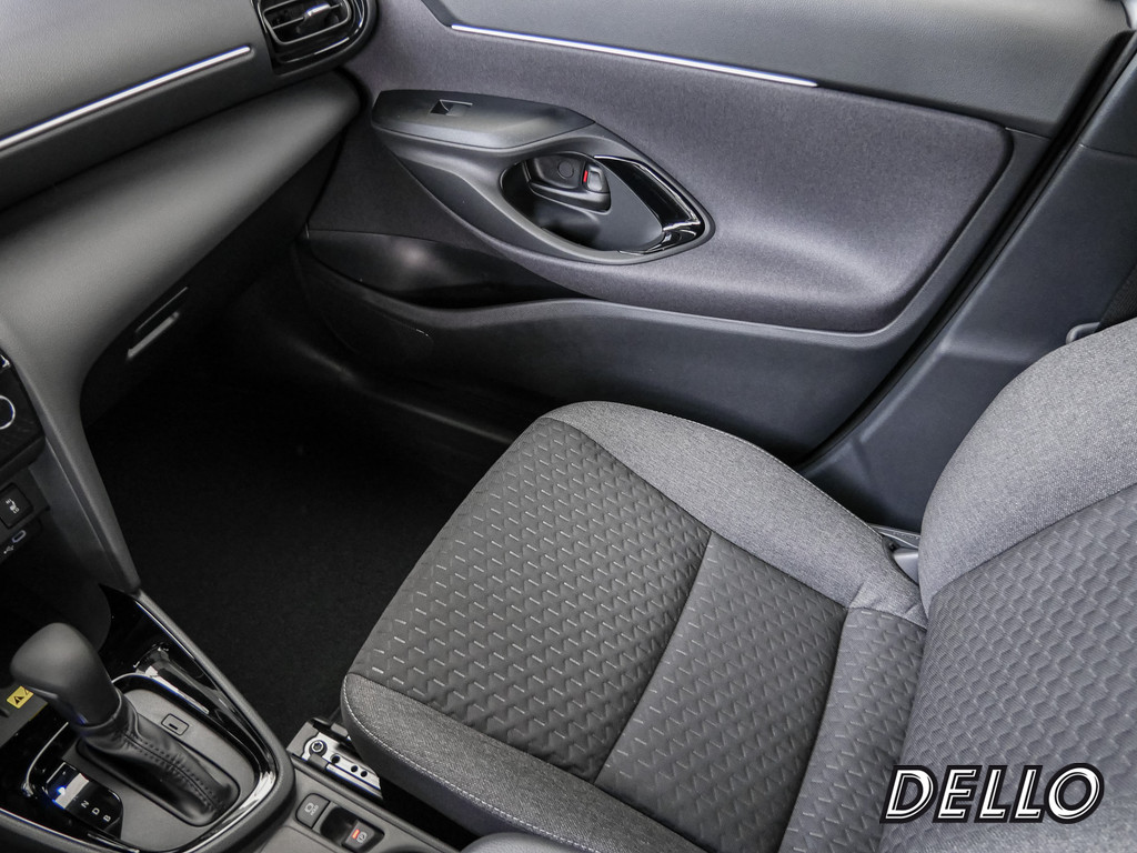 Fahrzeugansicht TOYOTA Yaris Cross Hybrid Teamplayer - Bild 20