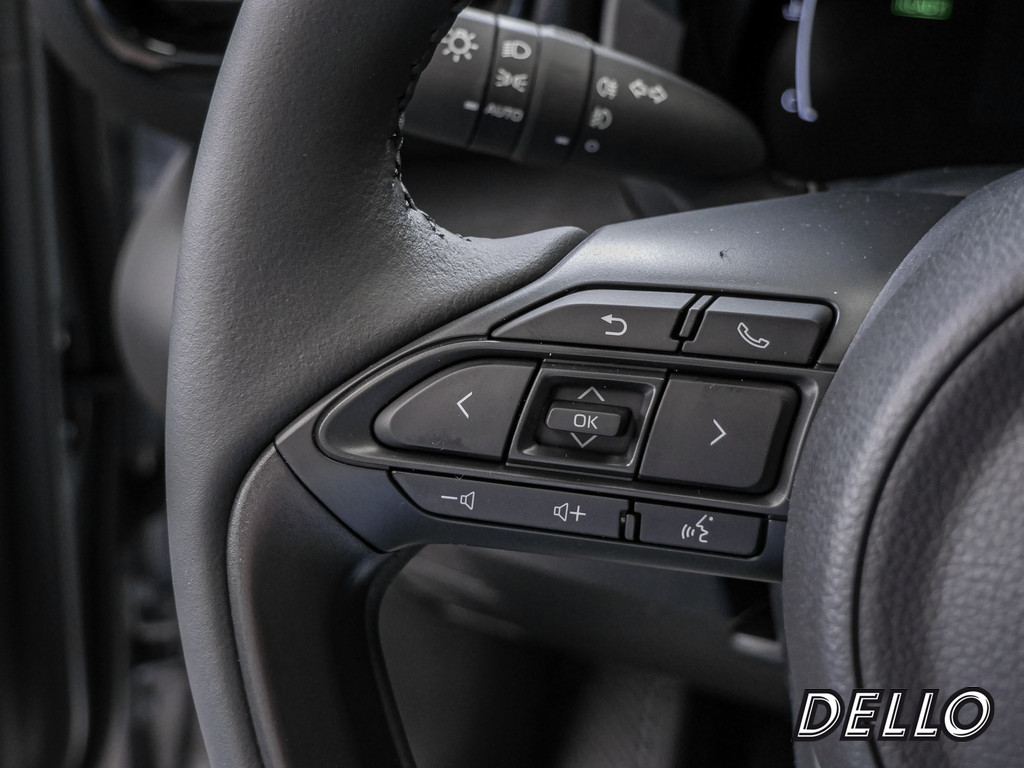 Fahrzeugansicht TOYOTA Yaris Cross Hybrid Teamplayer - Bild 28