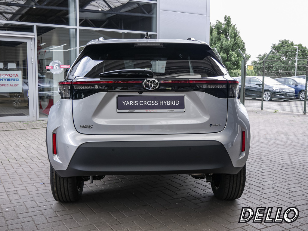 Fahrzeugansicht TOYOTA Yaris Cross Hybrid Teamplayer - Bild 37
