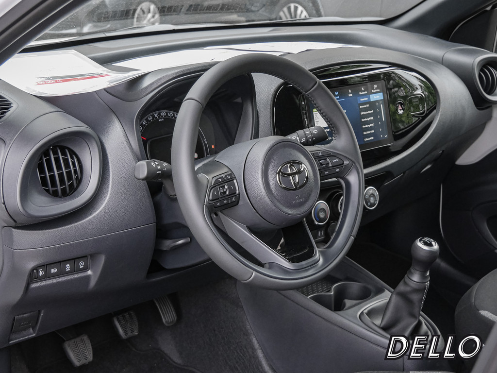 Fahrzeugansicht TOYOTA Aygo X 1.0 Play - Bild 27