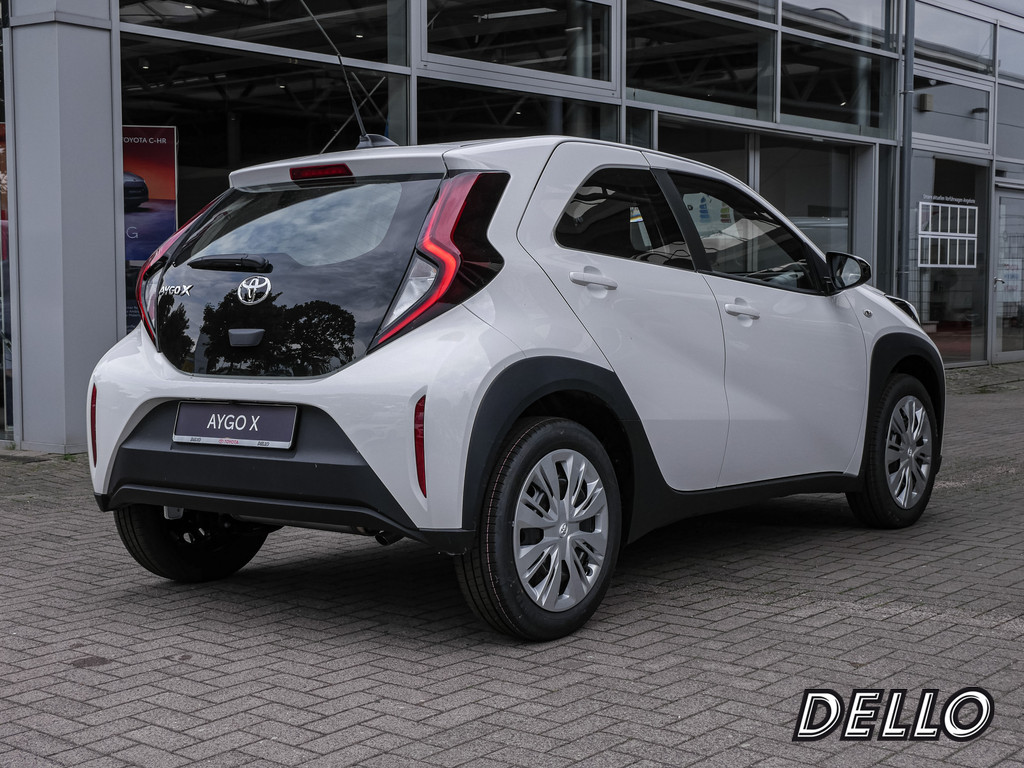 Fahrzeugansicht TOYOTA Aygo X 1.0 Play - Bild 32