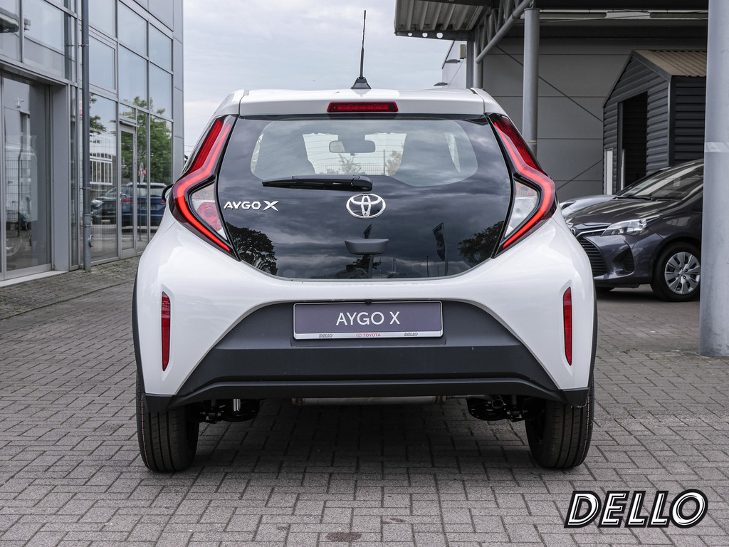 Fahrzeugansicht TOYOTA Aygo X 1.0 Play - Bild 33