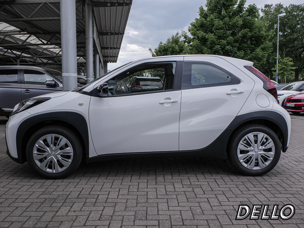 Fahrzeugansicht TOYOTA Aygo X 1.0 Play - Bild 35