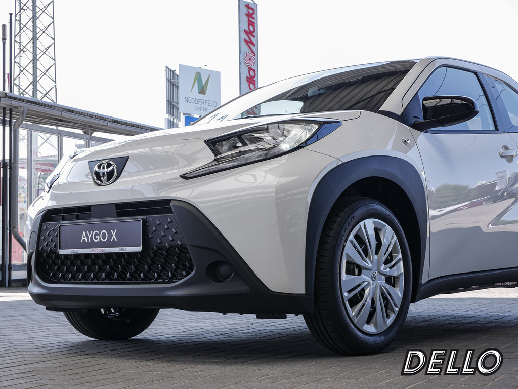 Fahrzeugansicht TOYOTA Aygo X 1.0 Play - Bild 35