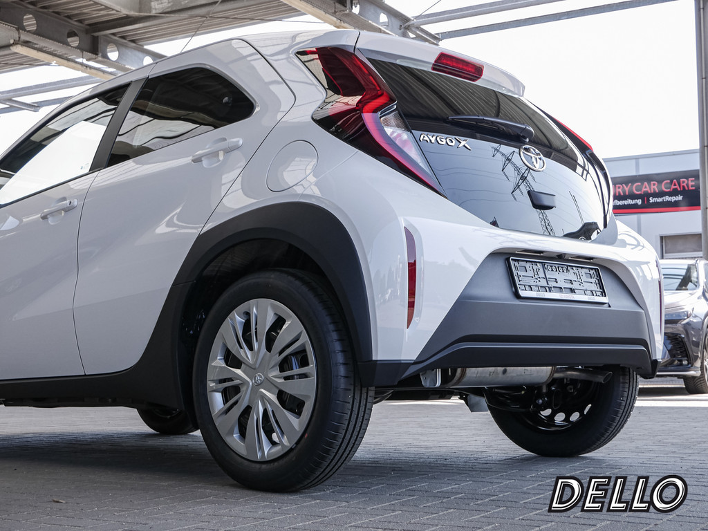 Fahrzeugansicht TOYOTA Aygo X 1.0 Play - Bild 36