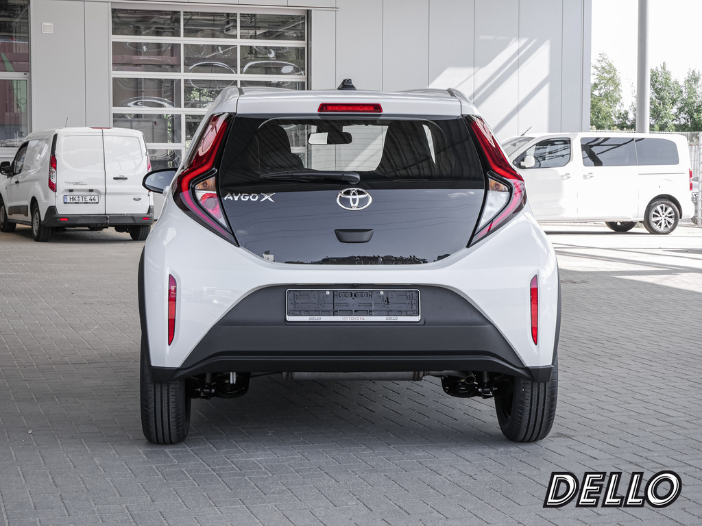 Fahrzeugansicht TOYOTA Aygo X 1.0 Play - Bild 40