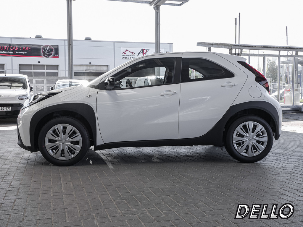 Fahrzeugansicht TOYOTA Aygo X 1.0 Play - Bild 42