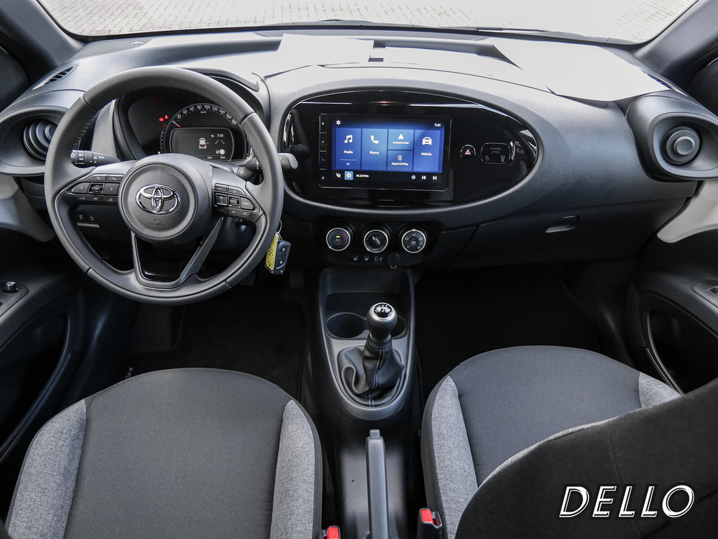 Fahrzeugansicht TOYOTA Aygo X 1.0 Business Edition - Bild 5