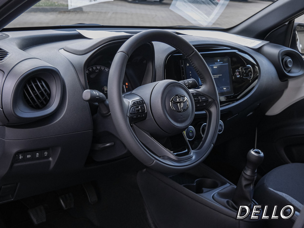 Fahrzeugansicht TOYOTA Aygo X 1.0 Business Edition - Bild 30