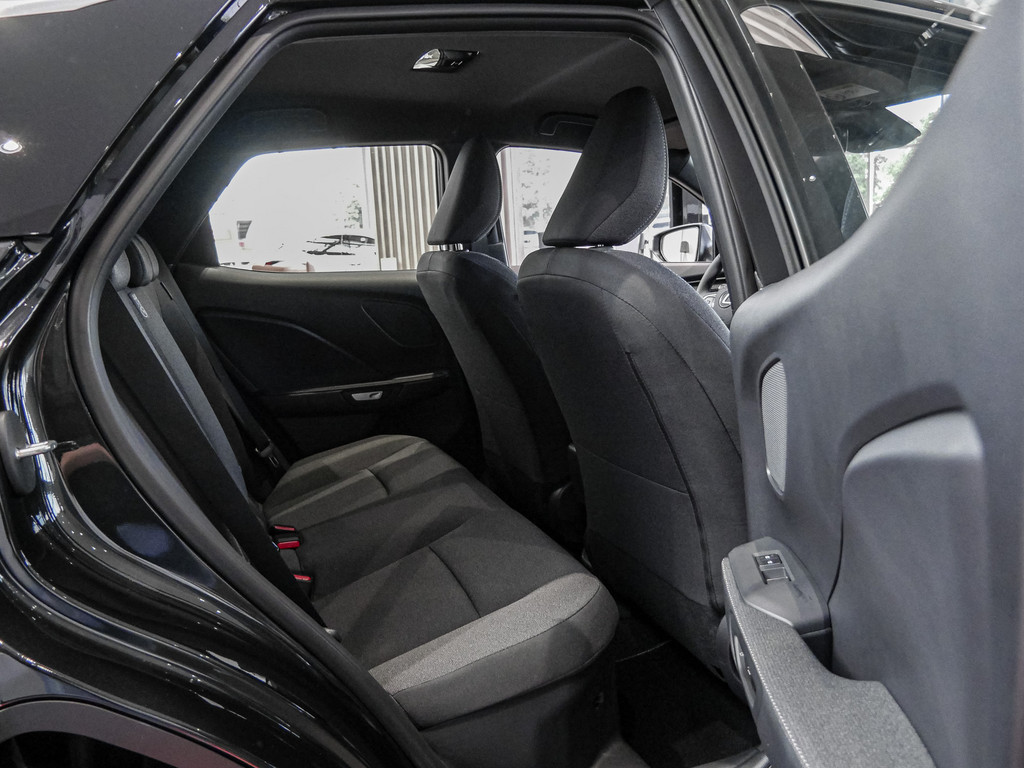 Fahrzeugansicht LEXUS LBX Base Komfort - Bild 2