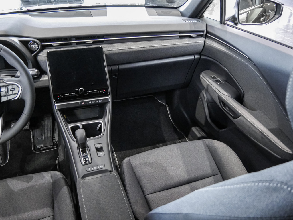 Fahrzeugansicht LEXUS LBX Base Komfort - Bild 5