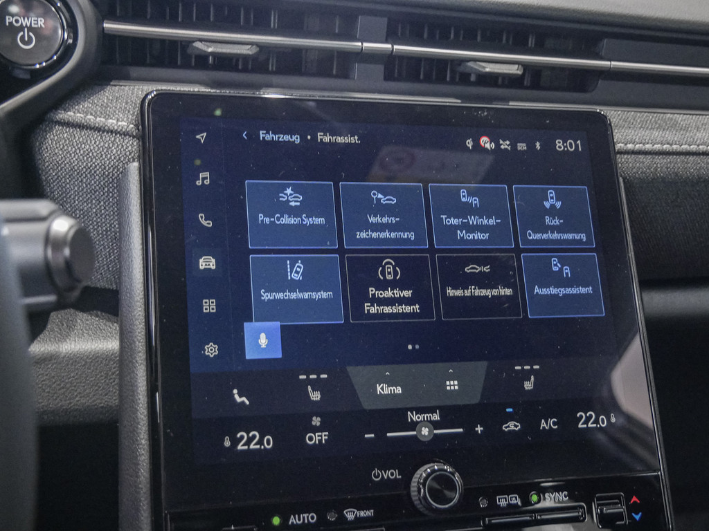 Fahrzeugansicht LEXUS LBX Base Komfort - Bild 13