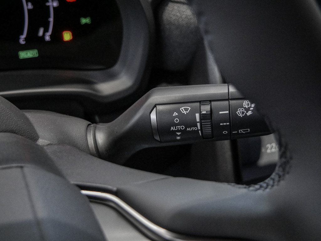 Fahrzeugansicht LEXUS LBX Base Komfort - Bild 19