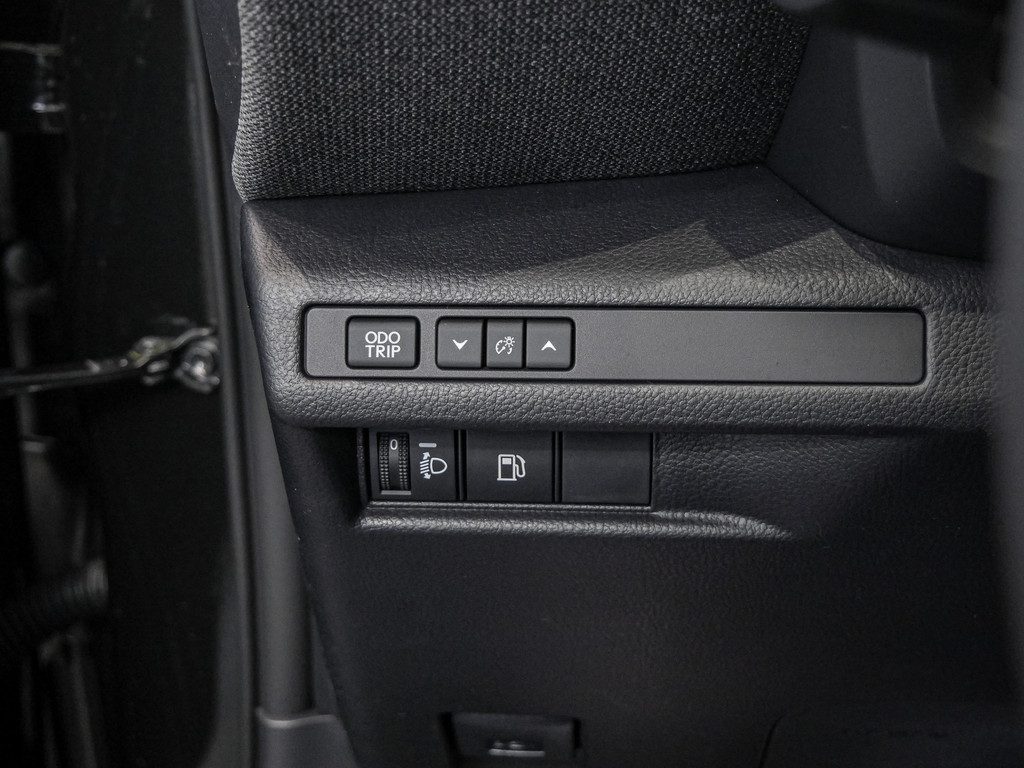 Fahrzeugansicht LEXUS LBX Base Komfort - Bild 25