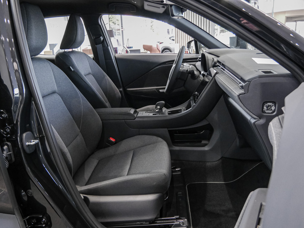 Fahrzeugansicht LEXUS LBX Base Komfort - Bild 34