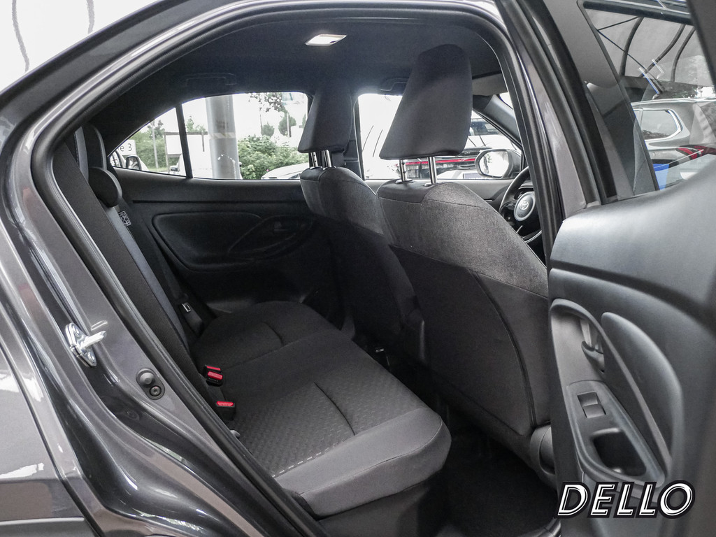 Fahrzeugansicht TOYOTA Yaris Cross Hybrid Teamplayer - Bild 6