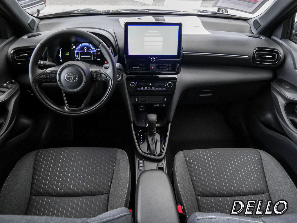Fahrzeugansicht TOYOTA Yaris Cross Hybrid Teamplayer - Bild 7