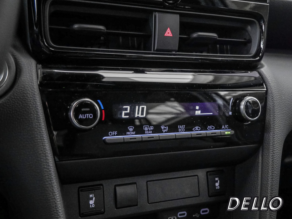 Fahrzeugansicht TOYOTA Yaris Cross Hybrid Teamplayer - Bild 17