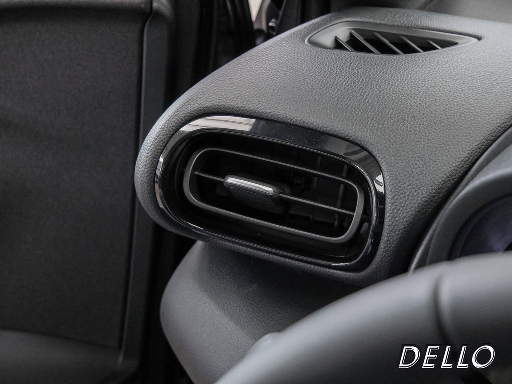 Fahrzeugansicht TOYOTA Yaris Cross Hybrid Teamplayer - Bild 30