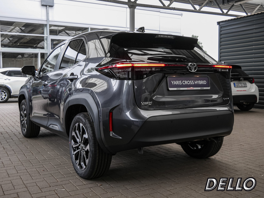 Fahrzeugansicht TOYOTA Yaris Cross Hybrid Teamplayer - Bild 38