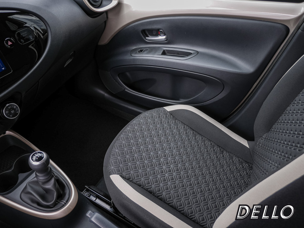 Fahrzeugansicht TOYOTA Aygo X 1.0 Teamplayer - Bild 17