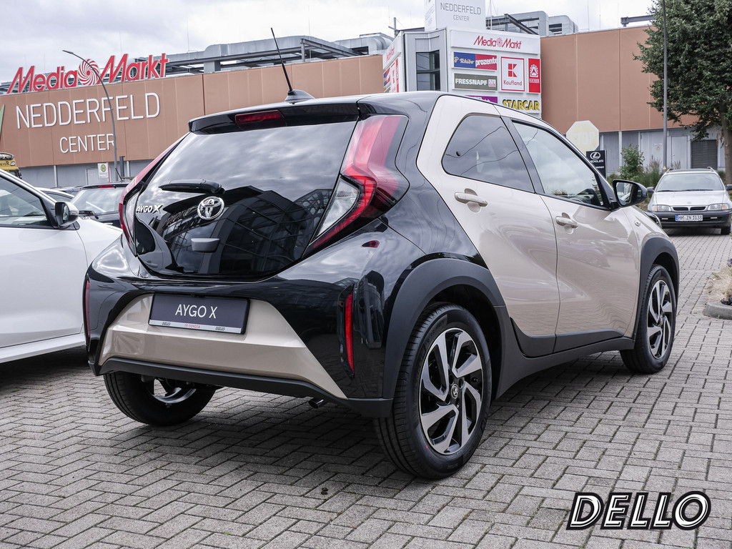Fahrzeugansicht TOYOTA Aygo X 1.0 Teamplayer - Bild 31