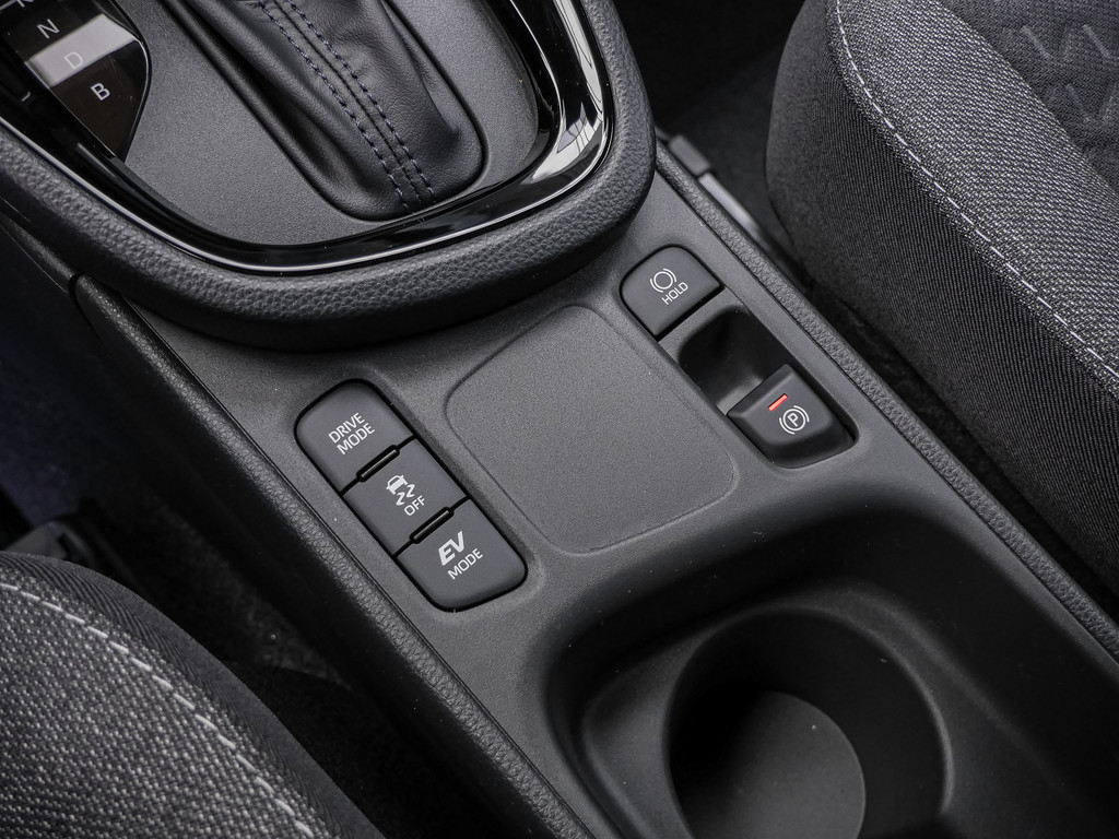 Fahrzeugansicht TOYOTA Yaris Cross 1.5 Hybrid FWD Teamplayer - Bild 22