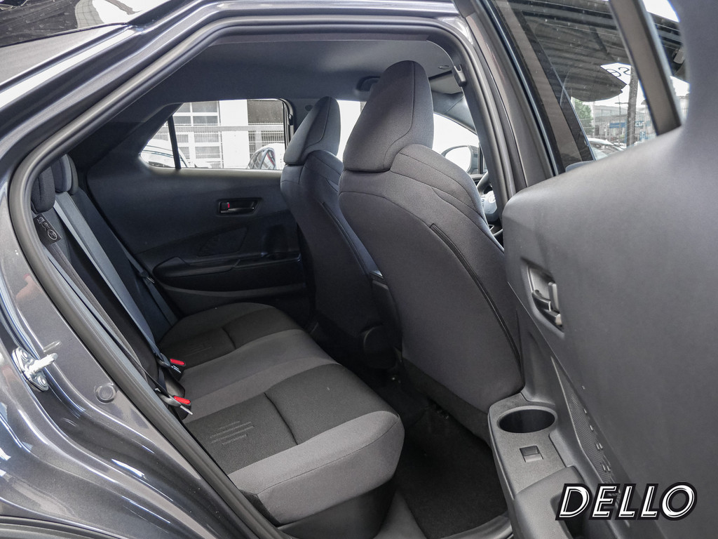 Fahrzeugansicht TOYOTA C-HR 2.0 Plug-In Hybrid FWD Teamplayer - Bild 6