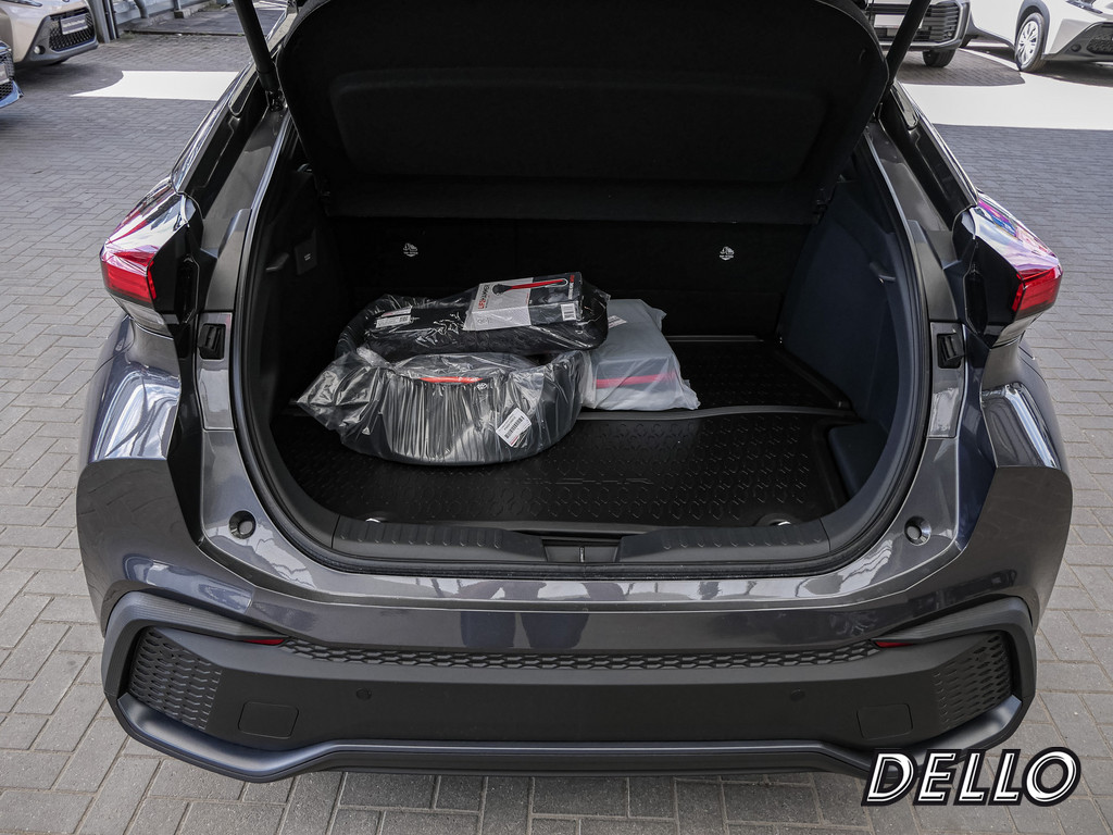 Fahrzeugansicht TOYOTA C-HR 2.0 Plug-In Hybrid FWD Teamplayer - Bild 11