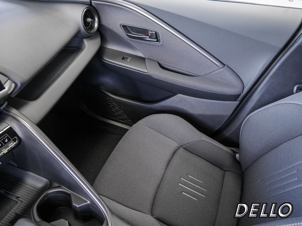 Fahrzeugansicht TOYOTA C-HR 2.0 Plug-In Hybrid FWD Teamplayer - Bild 24