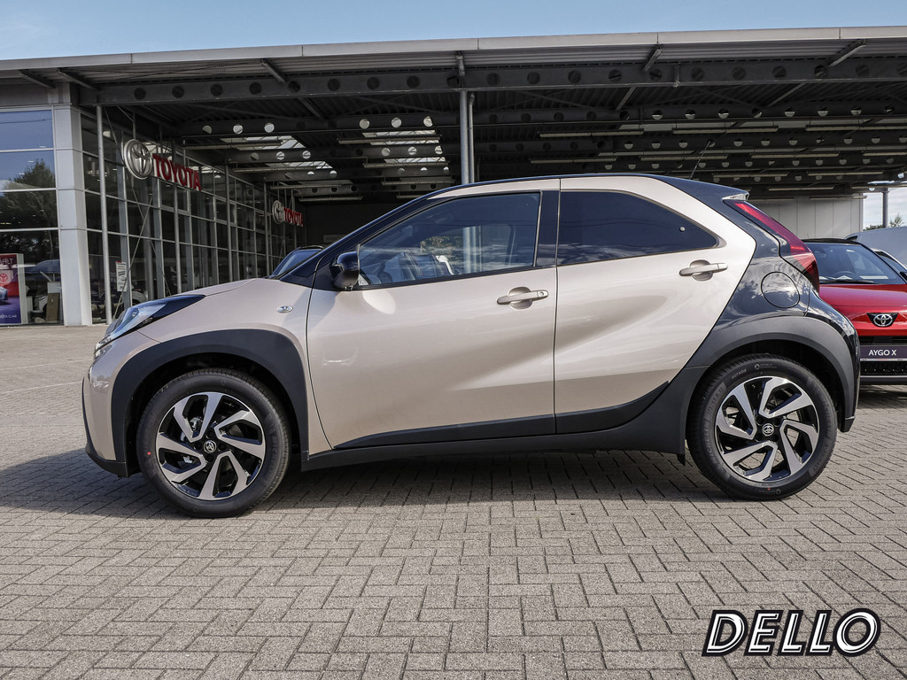 Fahrzeugansicht TOYOTA Aygo X 1.0 Teamplayer - Bild 41