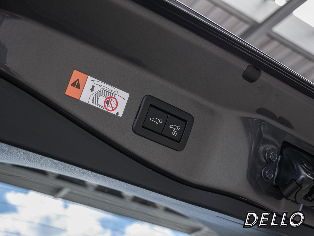 Fahrzeugansicht TOYOTA C-HR 2.0 Plug-In Hybrid FWD Teamplayer - Bild 13